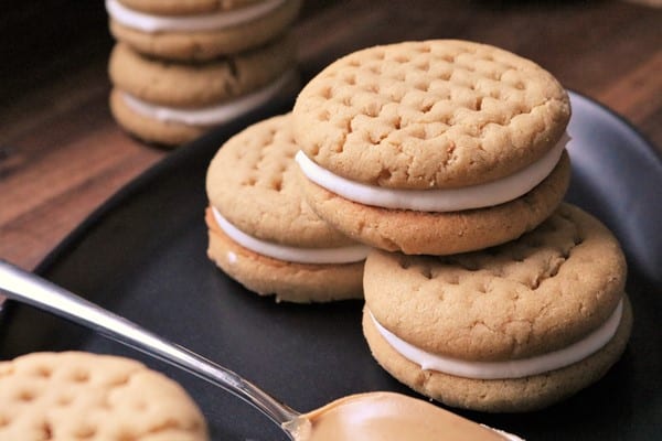 Fluffernutter Sandwich Cookies #NationalPeanutButterDay