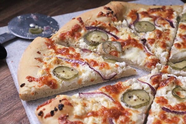 Goat Cheese & Pickled Jalapeno Pizza #goatcheese