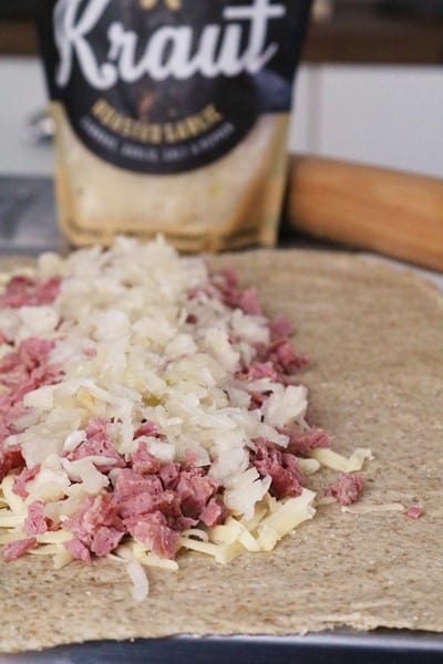 Reuben Stromboli with Rye Dough #clekraut #reuben