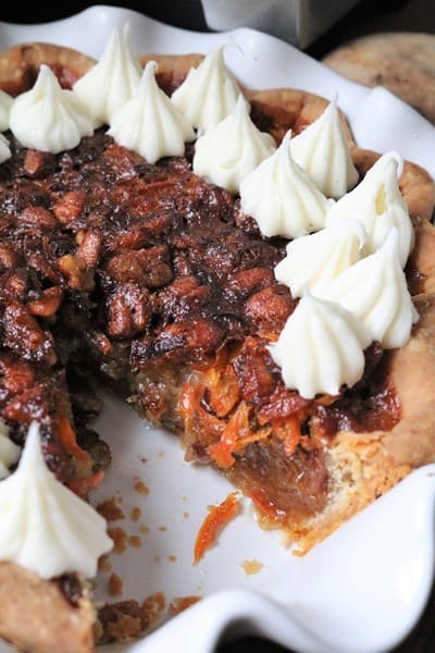 Carrot Cake Pecan Pie #EasterDessert