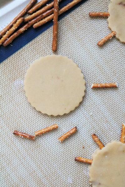 Corona-Virus Sugar Cookies #science