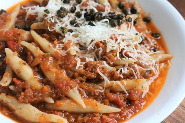 Sugo Finto with Crispy Capers