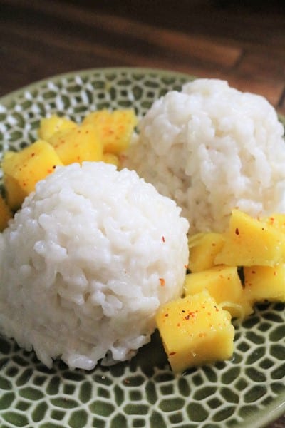 Sweet Coconut Sticky Rice with Mango
