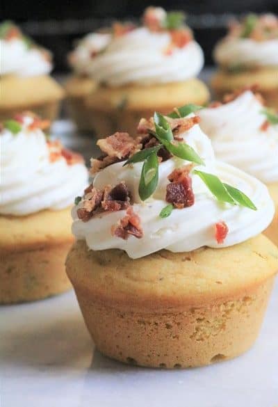 Poblano Cornbread Muffins #glutenfree