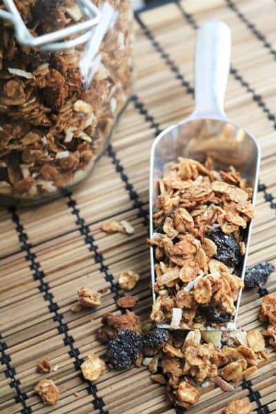 Oatmeal Raisin Cookie Granola