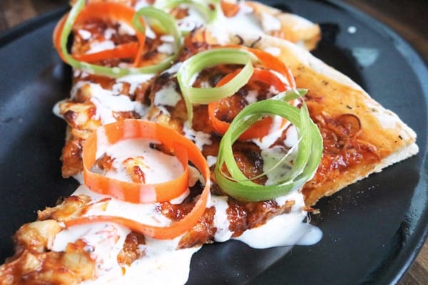 Buffalo Chicken Pizza #thespiffycookie
