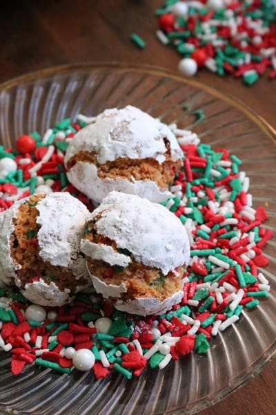 Christmas Confetti Amaretti Cookies #thespiffycookie