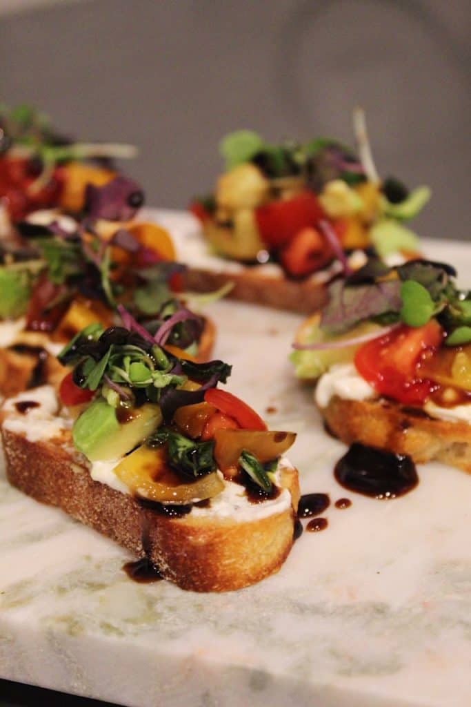 Burrata-Crostinis-cuisineandcocktails