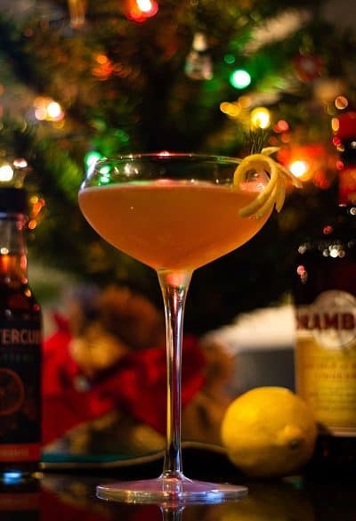 Hale-Bopp Cocktail #holidaycocktail #drambuie #brandy