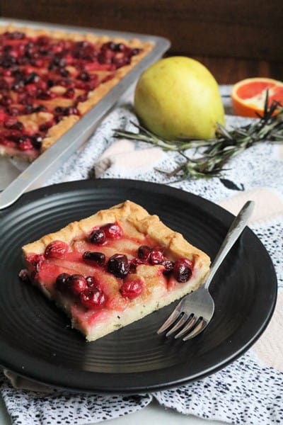 Pear Cranberry Slab Pie with Rosemary Sugar Cookie Crust #pear #cranberry #slabpie