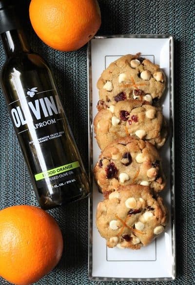 Cranberry White Chocolate Chip Cookies made with Blood Orange Olive Oil #olivinataproom #thespoffycookiei