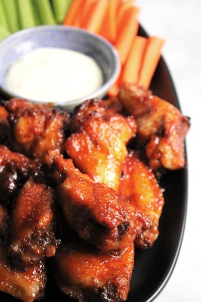 Slow Cooker Honey‌ ‌Buffalo‌ ‌Wings #slowcooker #thespiffycookie #buffalobills