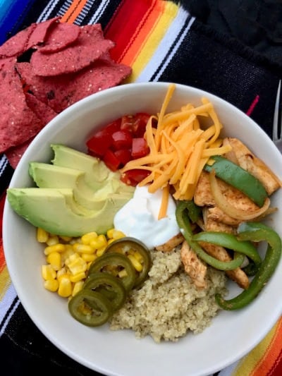 Chicken Fajita Quinoa Bowls by Savory Moments