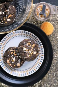 Brown Butter Chocolate Golden Oreo White Chocolate Chip Cookies