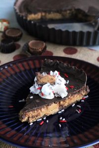 Homemade Dark Chocolate Peanut Butter Cup Pie