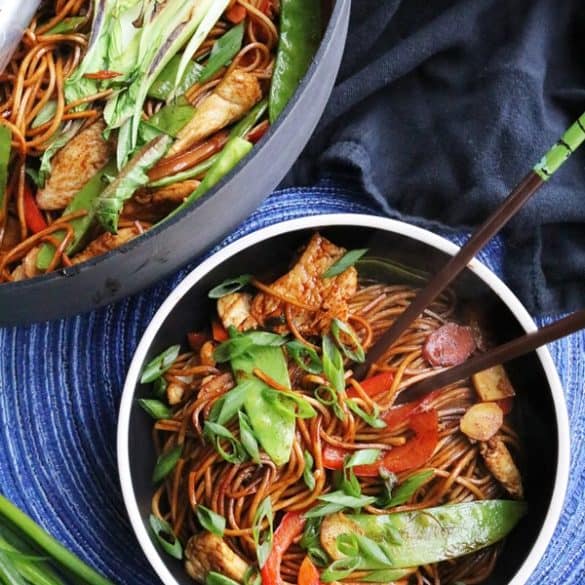 Easy Chicken Lo Mein
