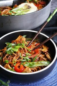 Weeknight Chicken Lo Mein