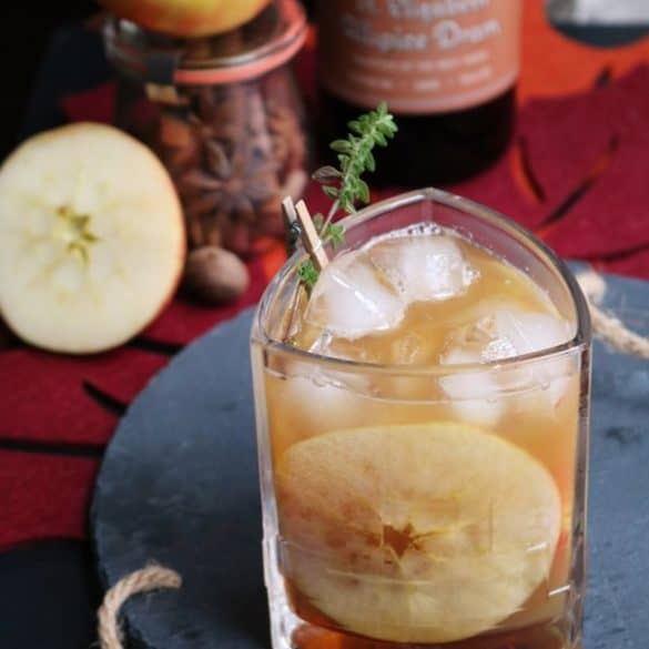Spiced Apple Cider Cocktail