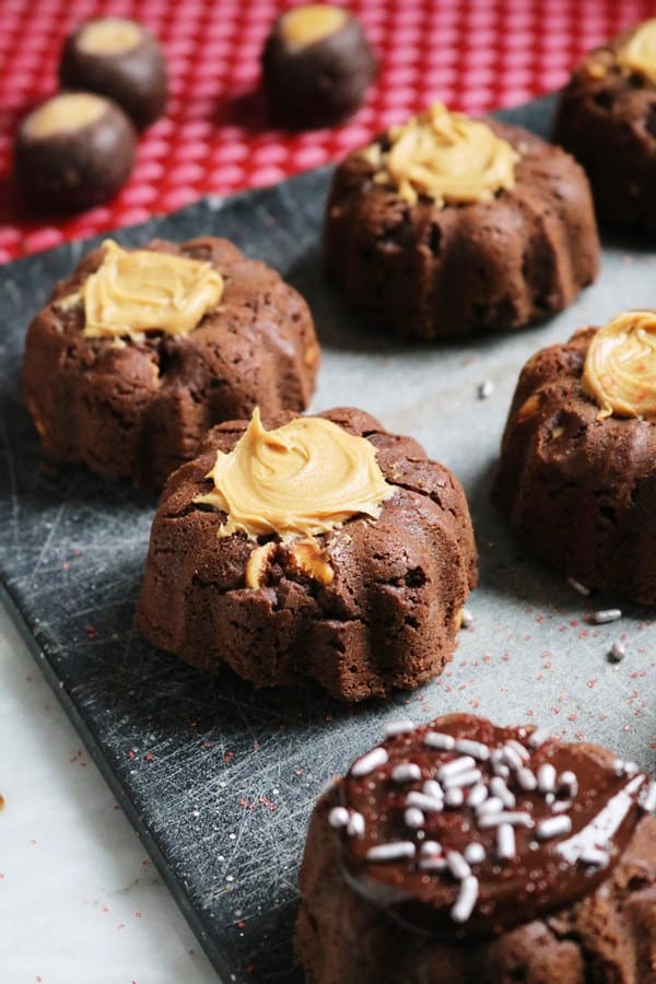 Assembling Buckeye Bundt Cookies.