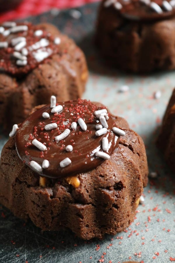 Buckeye Bundt Cookies.