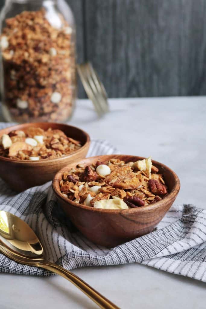 Hummingbird Granola in Two Bowls.