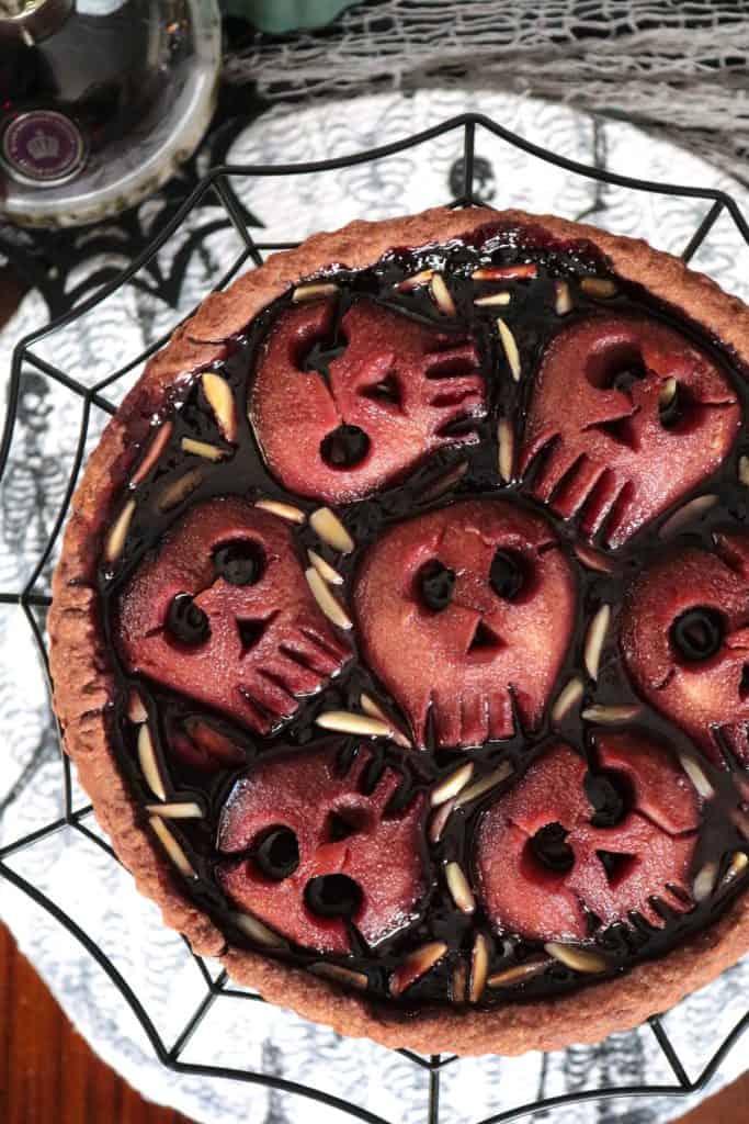 Skull Pear Tart.