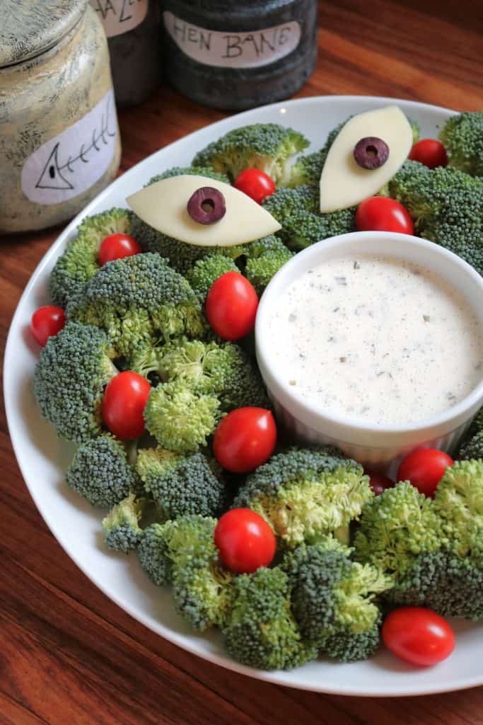 Nightmare Before Christmas Wreath Broccoli and Tomato Tray.