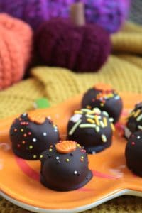 Pumpkin Oreo Truffles.