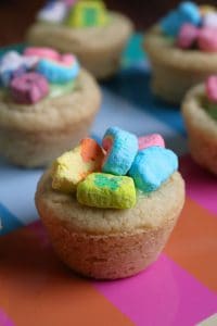 Lucky Charms Cereal Milk Pudding Cookie Cups.