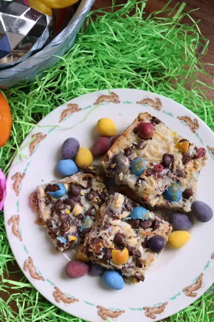 Cadbury Mini Eggs Easter 7 Layer Bars.