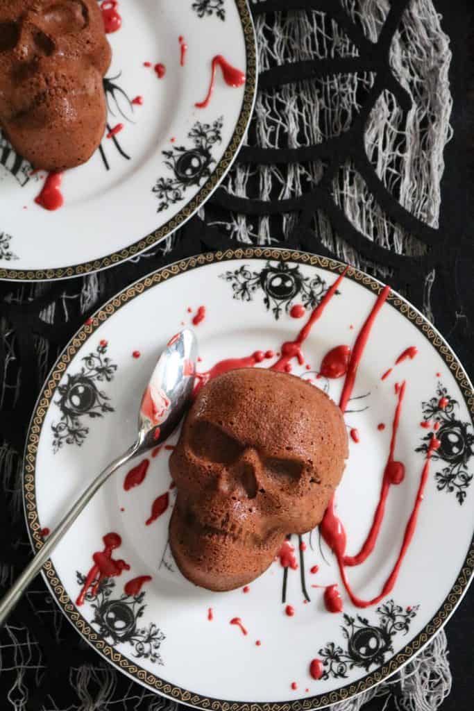 Skull Chocolate Cakelets.