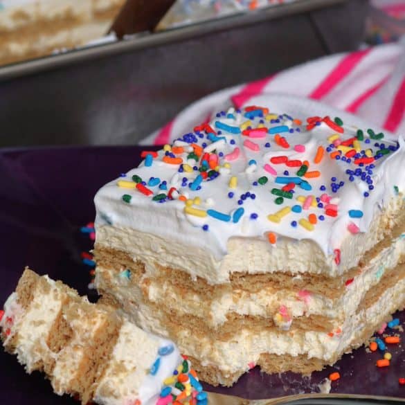 Funfetti Dessert Lasagna.