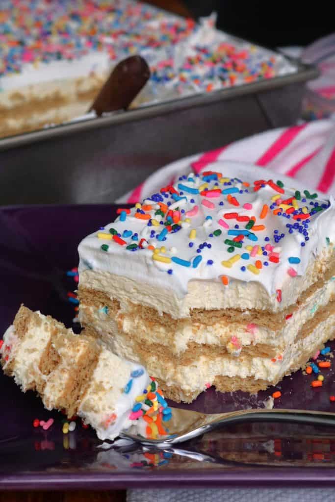 Funfetti Dessert Lasagna.